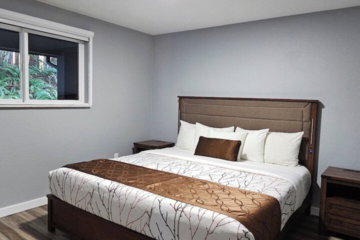 Olympic Suites Inn