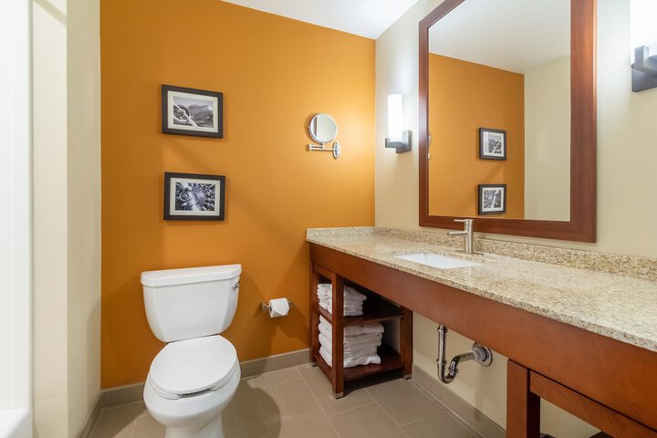 Room 18 of 41