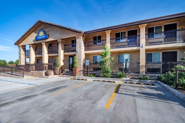 Hotel 4 of 26