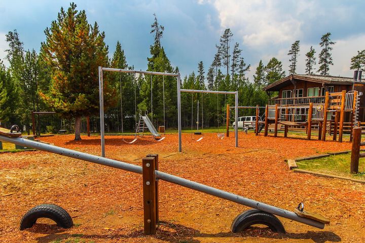 Timbers at Island Park Village Resort
