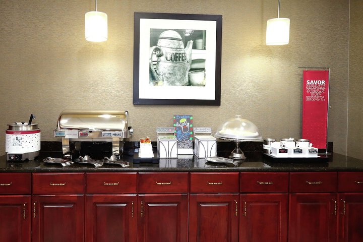 Hampton Inn & Suites Lamar
