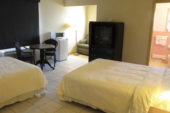 Room 5 of 34