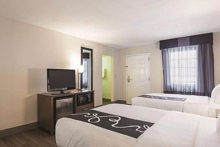 Room 18 of 45