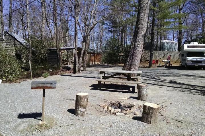 Linville Falls Campground RV Park, and Cabins