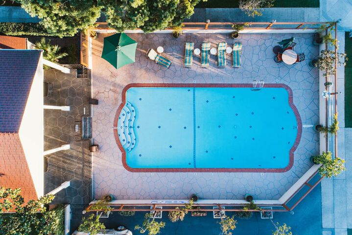 Pool 6 of 36