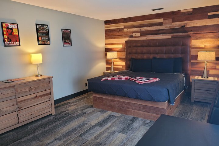 Room 5 of 22
