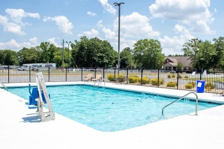 Pool 9 of 61