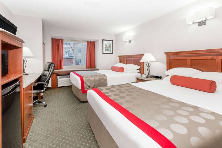 Room 13 of 29