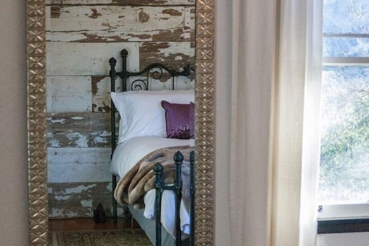 Room 43 of 77