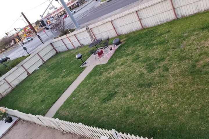 Property Grounds 31 of 31