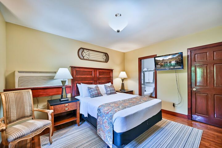 Room 10 of 89