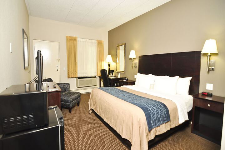 Room 48 of 85