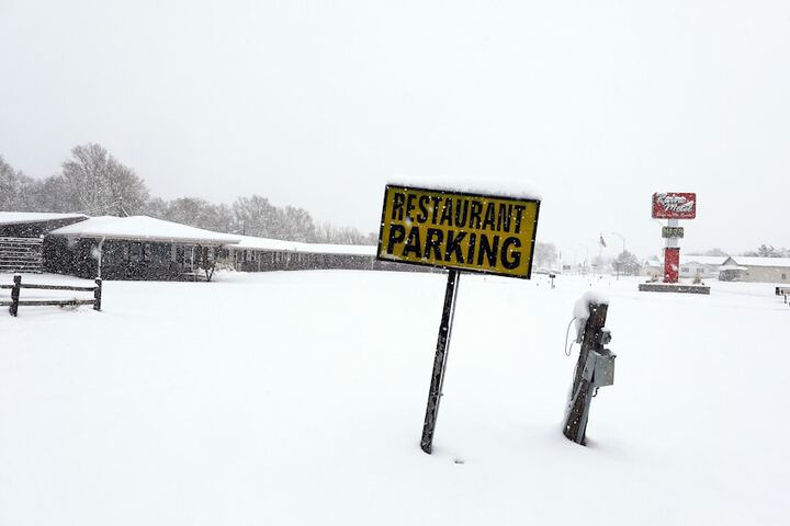 Raine Motel
