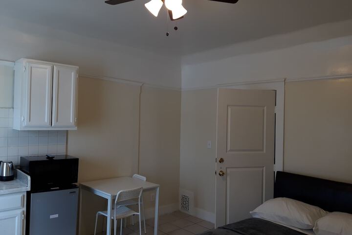Room 46 of 70