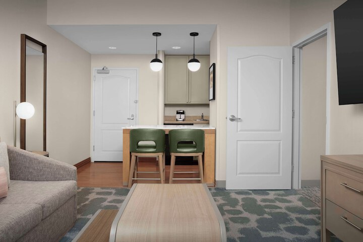 Room 21 of 45