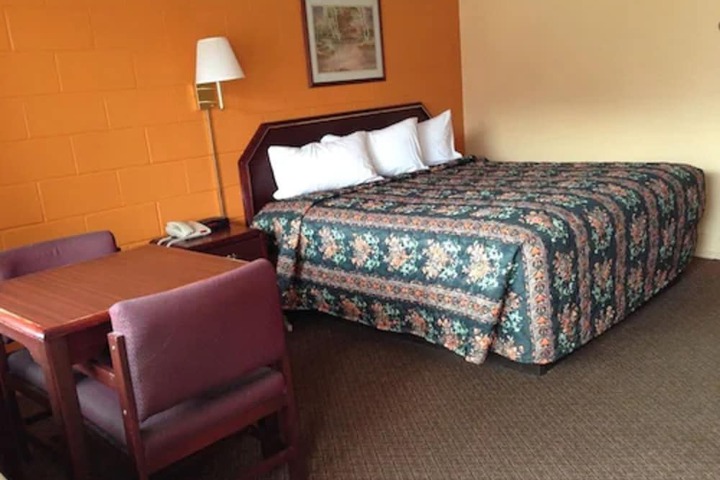 Imperial Motel