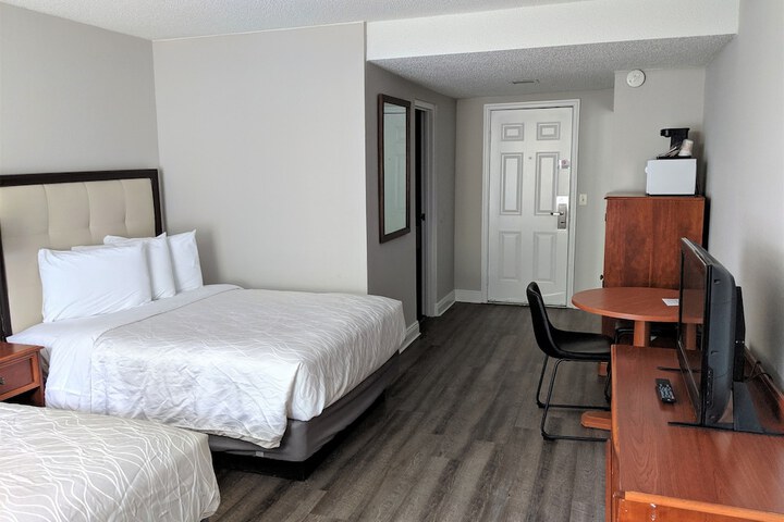 Lakefront Terrace Resort