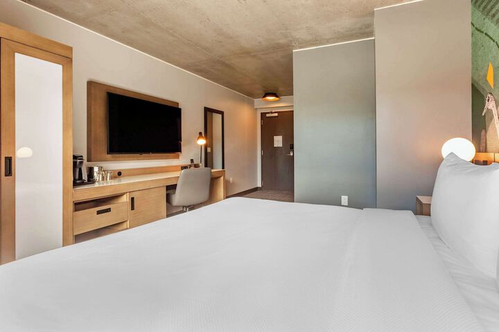Room 31 of 59