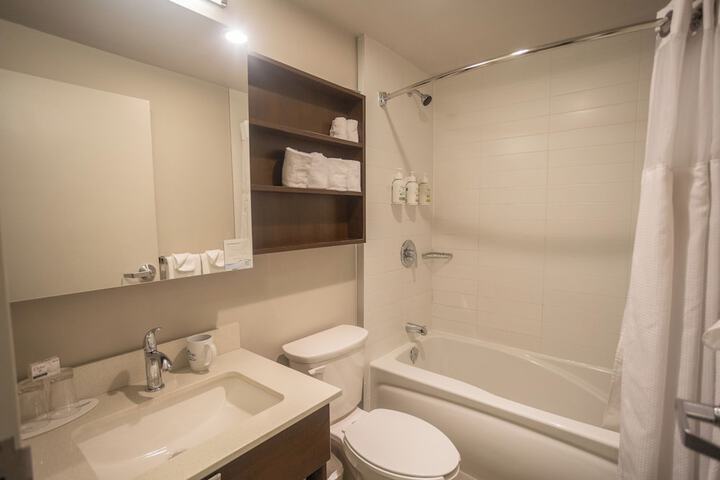 Room 44 of 54