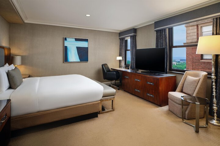 Hilton Chicago