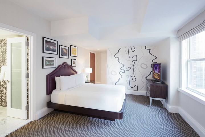 Room 29 of 75