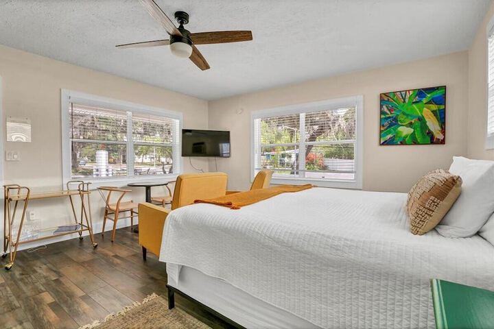 Safety Harbor Motel