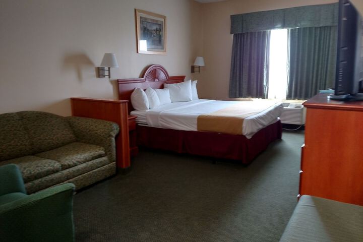 Room 21 of 54