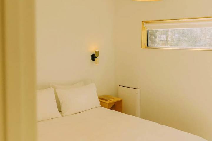 Room 120 of 129