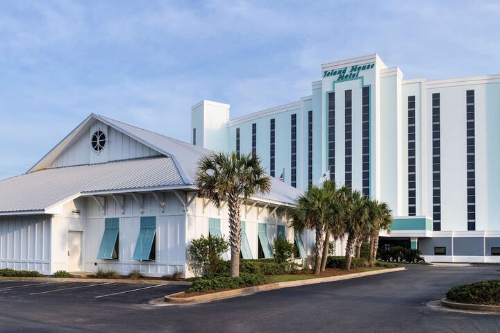 Hotel 6 of 50