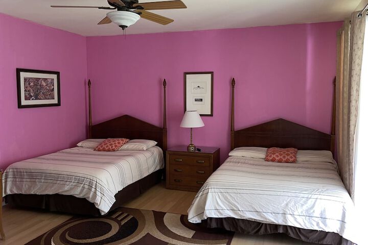 Room 49 of 74