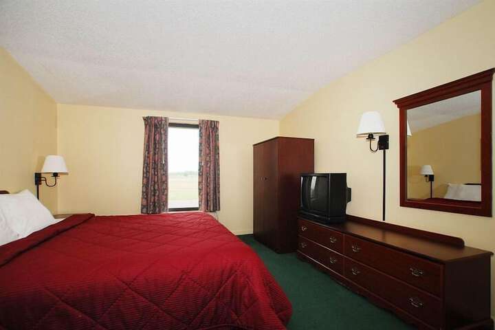 Room 26 of 48