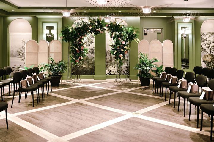 Virgin Hotels New Orleans