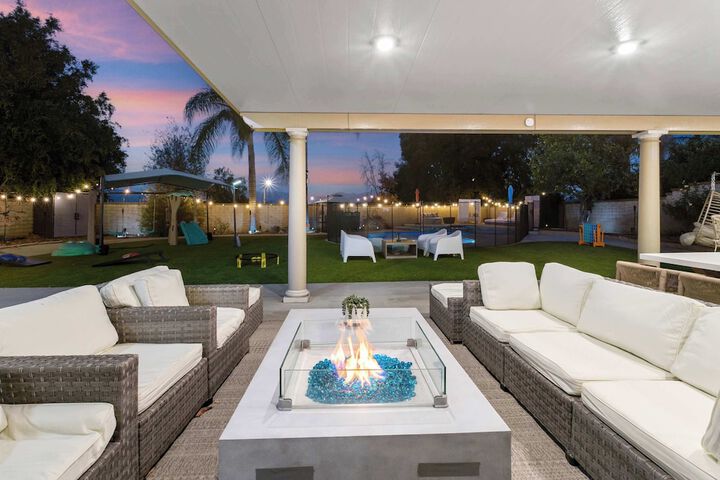 Luxury Pool Home w Theater Games & Mountain View