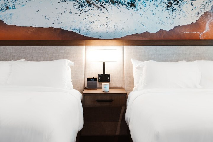 Del Mar Beach Hotel