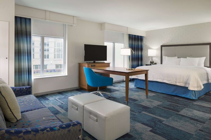 Room 21 of 33