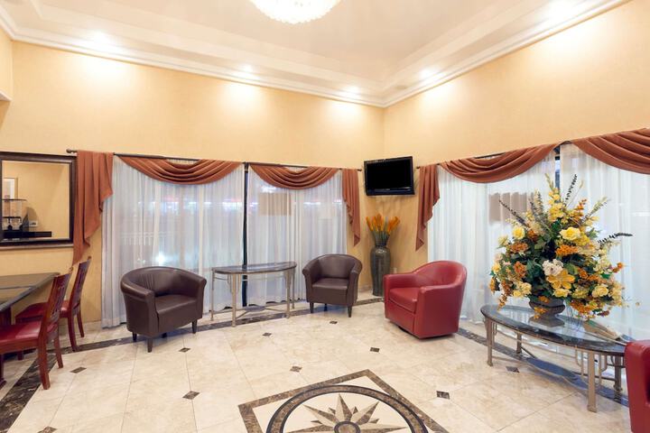 Hotel Interior 4 of 20