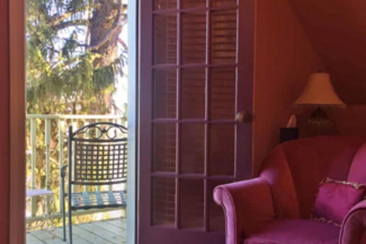 Inn at the Canal Bed & Breakfast