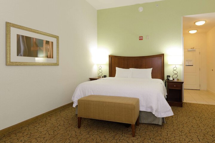 Room 14 of 48