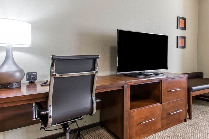 Room 10 of 47