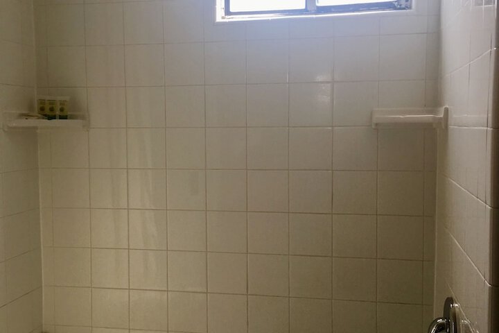 Room 136 of 187