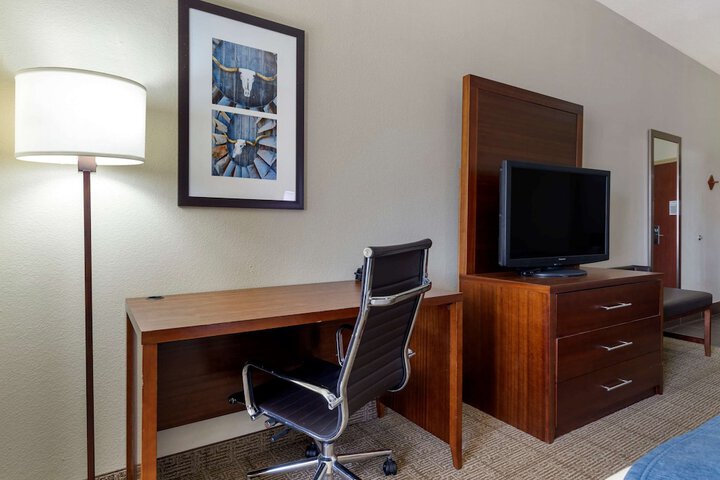 Room 18 of 31