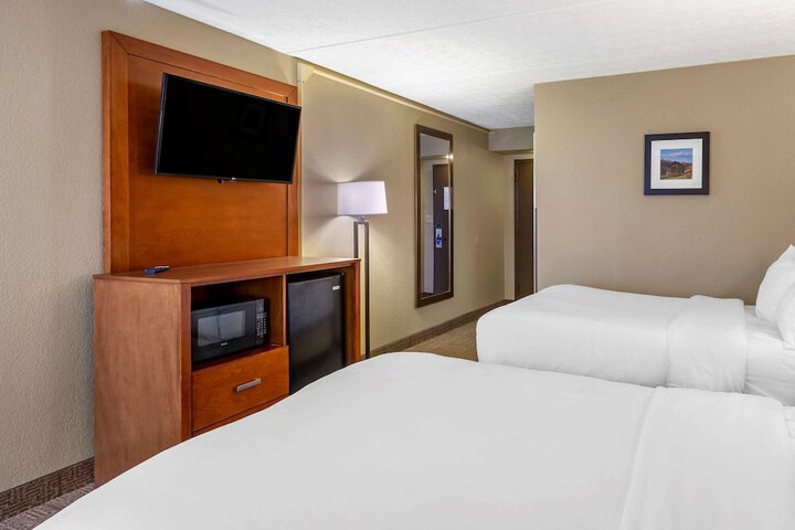 Room 35 of 57