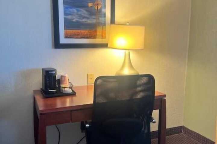 Quality Inn & Suites Colby