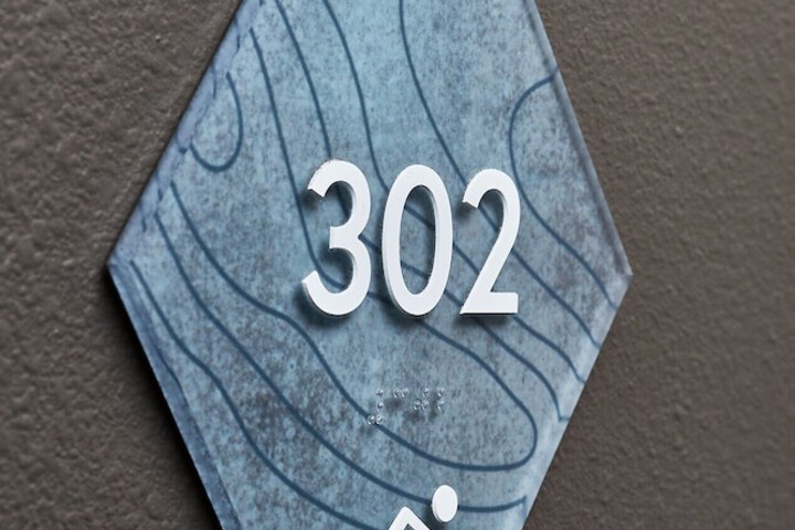 Room 94 of 110