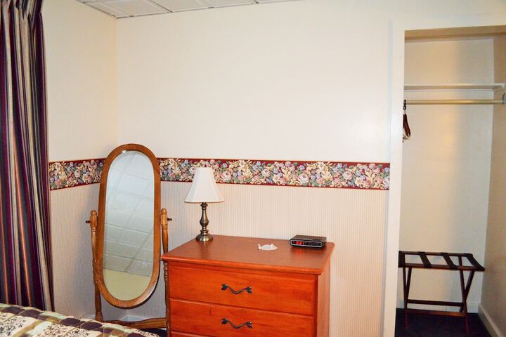 Room 78 of 111