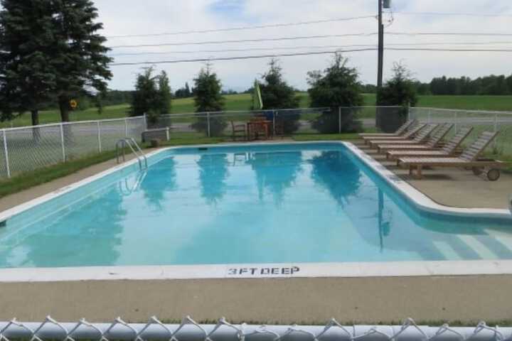 Pool 5 of 28