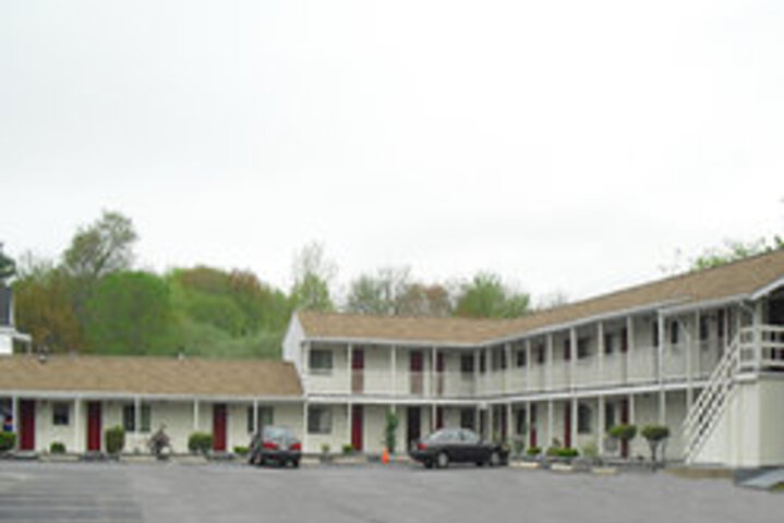 Hotel 8 of 40