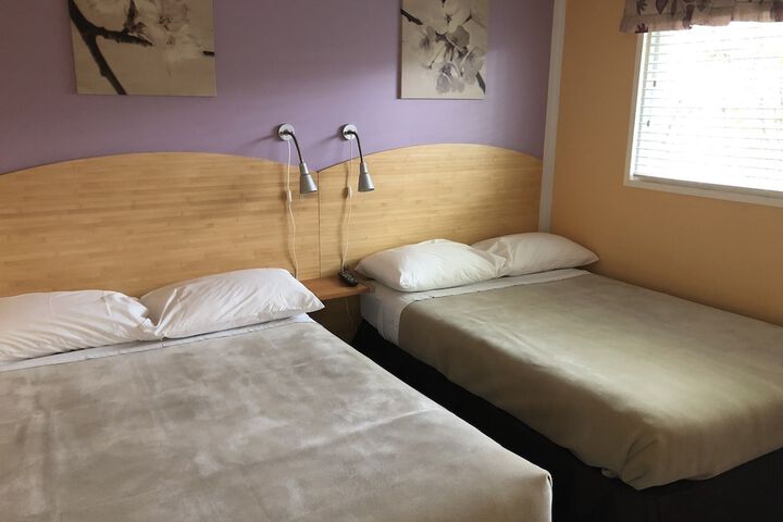 Room 33 of 54