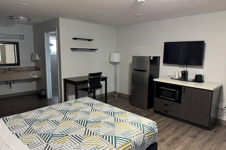 Studio 6 Suites Vancouver Wa - Waterfront