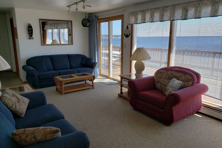 Algoma Beach Motel